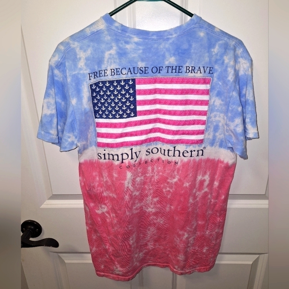 A Simply Southern ladies medium short sleeve t-shirt. FREE BECAUSE OF Tโฆ